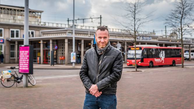 Minister over omstreden uitspraken Hengelose politieman: ‘Vind ik absoluut niet kunnen’
