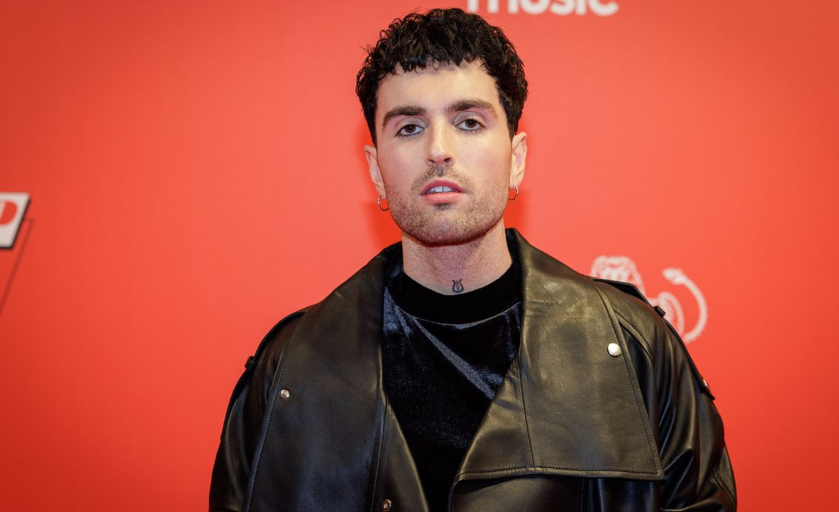 Duncan Laurence laat horen welke muziek hij door songfestivalrel uitstelde Foto bd.nl