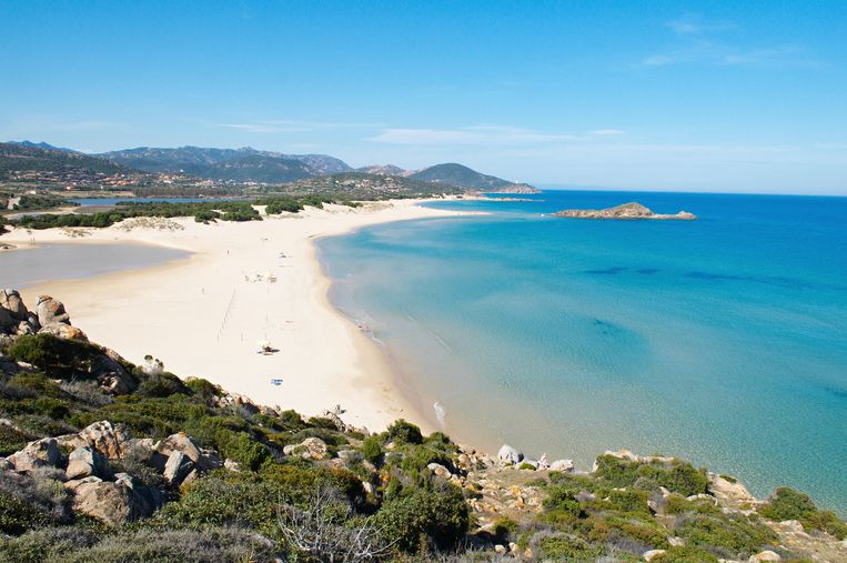 Stranden op Sardinië. Beeld Getty Images