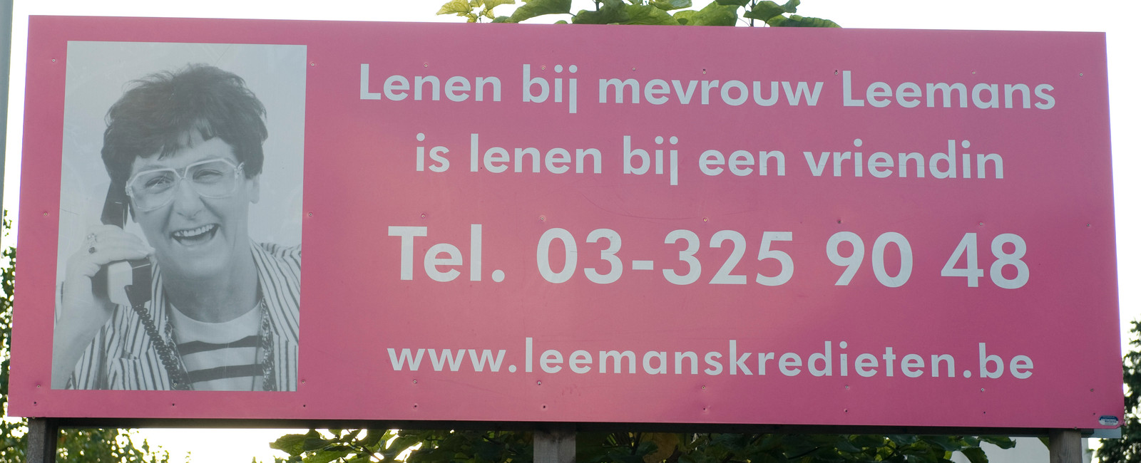 Mevrouw Leemans van "Lenen bij een vriendin" is overleden ...