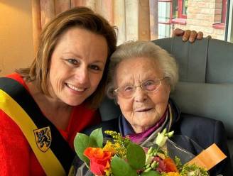 Vierde oudste Kortrijkzaan Martha (102) viert verjaardag