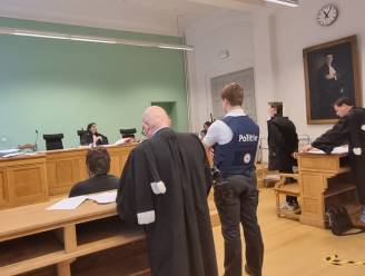 Trio veroordeeld voor gewapende overval met ‘oud piratenpistool’: “Afrekening in drugsmilieu of lesje leren na geroddel over vriendin?”