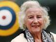 “Ze zong de nazi’s de dood in”: Britten verliezen na overlijden van 103-jarige zangeres Vera Lynn hun nationaal symbool van hoop 