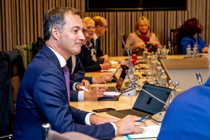 Premier Alexander De Croo (Open Vld) tijdens een eerder overleg van de Groep van Tien.