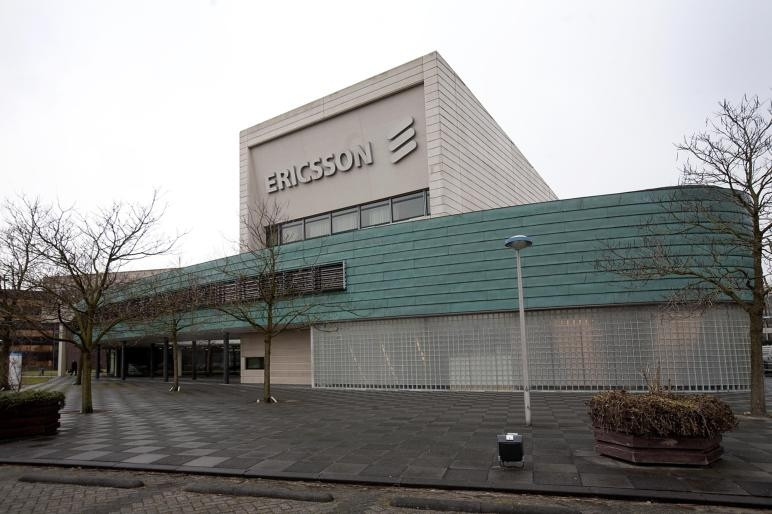 Reis lading Lenen Weer banen weg bij Ericsson Rijen | Foto | bndestem.nl