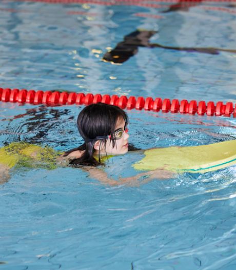 Tilburg gaat eigen zweminstructeurs opleiden om ‘corona-wachtlijsten’ in te lopen