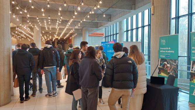 Gentse KU Leuven en Odisee-studenten speeddaten met bedrijven