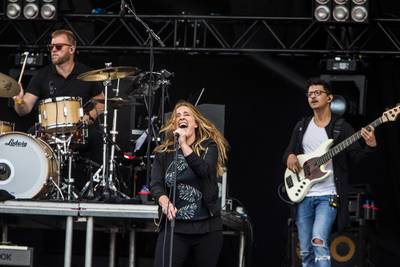 Anouk verrassend gewoontjes op Concert at Sea