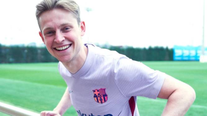 FC Barcelona brengt met nieuw uitshirt eerbetoon aan vrouwenvoetbal