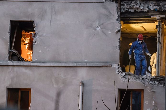 Het appartement in Saint-Denis na de politie-inval van 19 november 2015 waarbij terrorist Abdelhamid Abaaoud het leven liet.