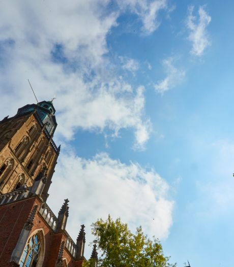 ‘Vossen’ struinen door de Zutphense binnenstad