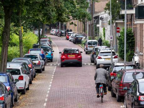 Arnhem zet mes in zorguitgaven en wil meer per uur vragen voor parkeren