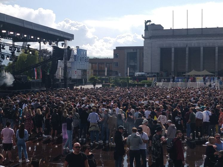 Des milliers de fêtards ont dansé à Bruxelles