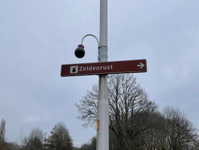 Verbazing in Overasselt: wat doen die camera’s opeens langs de weg?