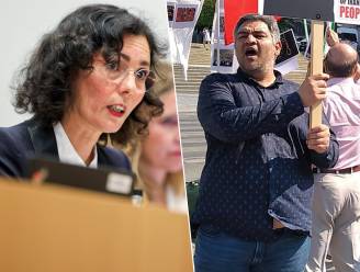 Twee Iraniërs die deelnamen aan betoging in Brussel getuigen: “Onze moeder in Iran werd maandagnacht aangepakt door de Iraanse geheime dienst”
