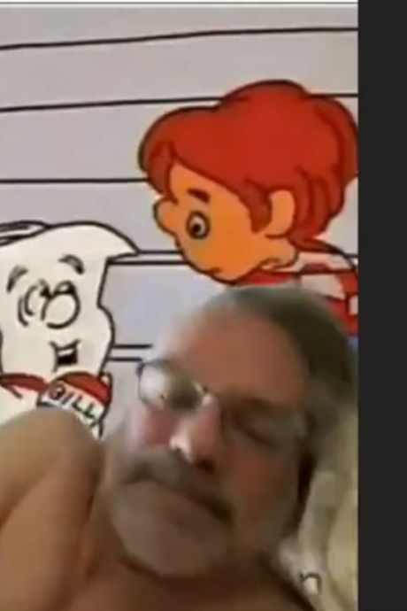 Un sénateur américain filmé torse nu dans son lit pendant une réunion retransmise en direct sur YouTube
