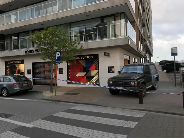 14 maanden cel voor ramkraak Louis Vuittonwinkel in P.C. Hooftstraat