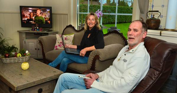 Harbrinkhoeks gezin Masselink eerste met glasvezel buitenaf | Tubbergen - Tubantia