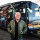 Paul de Leeuw slaapt op naturistencamping in nieuw programma ‘Busje komt zo’