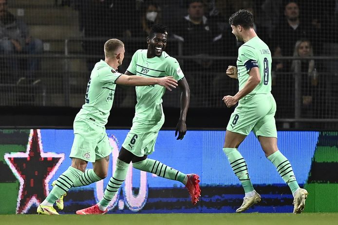 PSV viert de goal van Ibrahim Sangaré