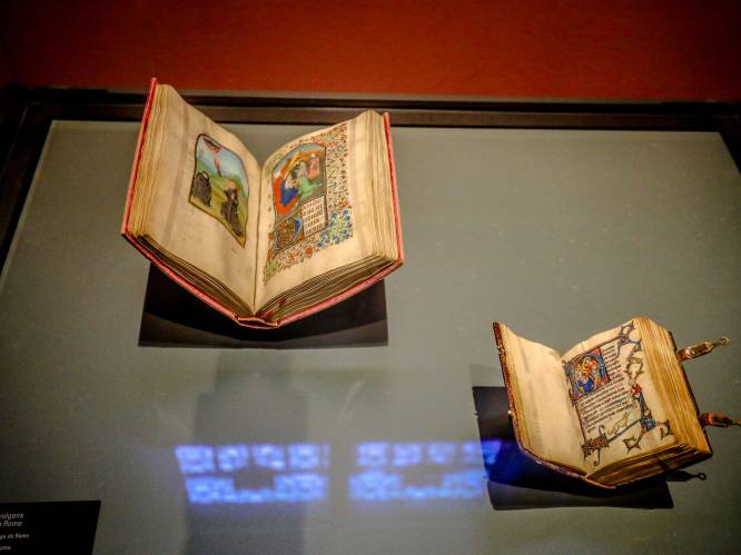 Brugge krijgt van Vlaanderen twee zeldzame middeleeuwse manuscripten cadeau: “We gaan ze verder onderzoeken”