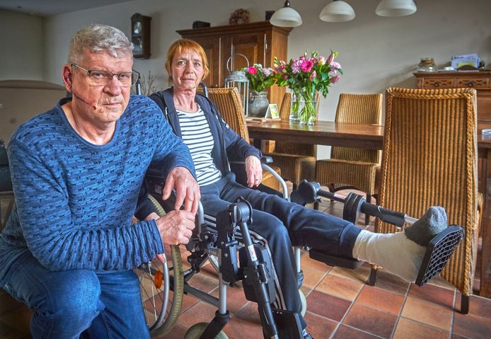 Wim en Trudie Thoonen uit Zeeland zijn slachtoffer van een boze tauros.