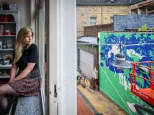 Impasse over groene muurschildering pal voor huis in Steenwijk: ‘Hang maar gordijnen op’