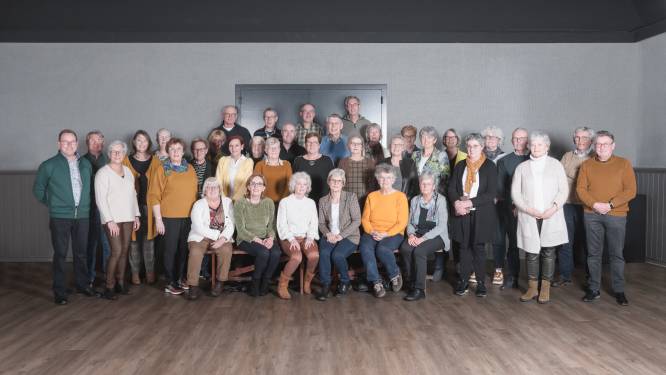 Albateso viert jubileum, uiteraard zingend. Gitarist Ruud van Halder doet ook mee