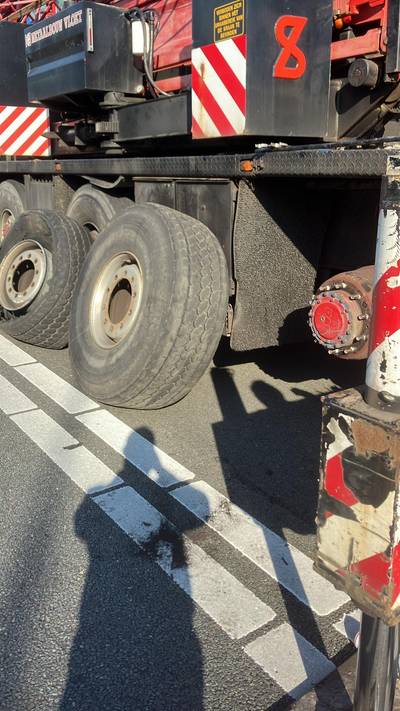 Vertraging op A59 richting Den Bosch voorbij na kraan met pech