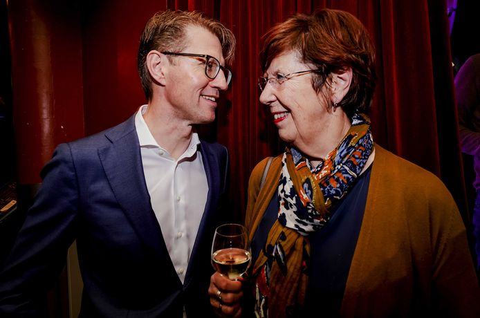 Minister Sander Dekker voor Rechtsbescherming en lijsttrekker Annemarie Jorritsma van de VVD