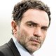 Waarom schrijver Yann Moix niet naar bed wil met vrouwen van boven de 50
