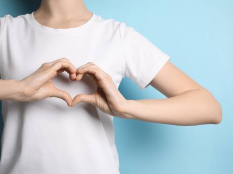 Ce simple geste des doigts peut vous aider à détecter un cancer du poumon de manière précoce