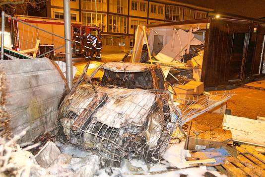 De auto die uit de bocht vloog en afbrandde in Boskoop