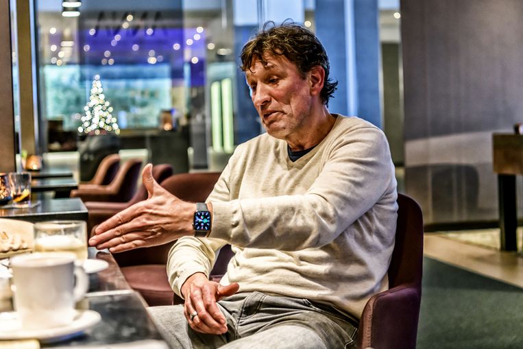 Hans Vandeweghe: ‘Tijdens de Spelen hebben ze Remco Evenepoel en Mauri Vansevenant uit elkaar moeten halen, of er waren klappen gevallen. Maar zoiets lees je nergens.’ Beeld Geert Van de Velde