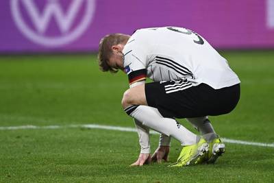 Wat een blamage: Duitsland in eigen huis onderuit tegen Noord-Macedonië en verliest voor het eerst in 20 jaar WK-kwalificatiematch
