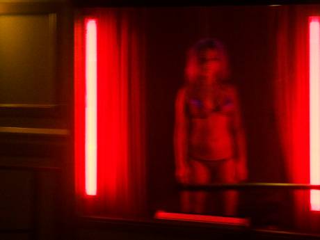 OM: Roemenen dwongen zeker tien vrouwen met geweld en intimidatie tot prostitutie