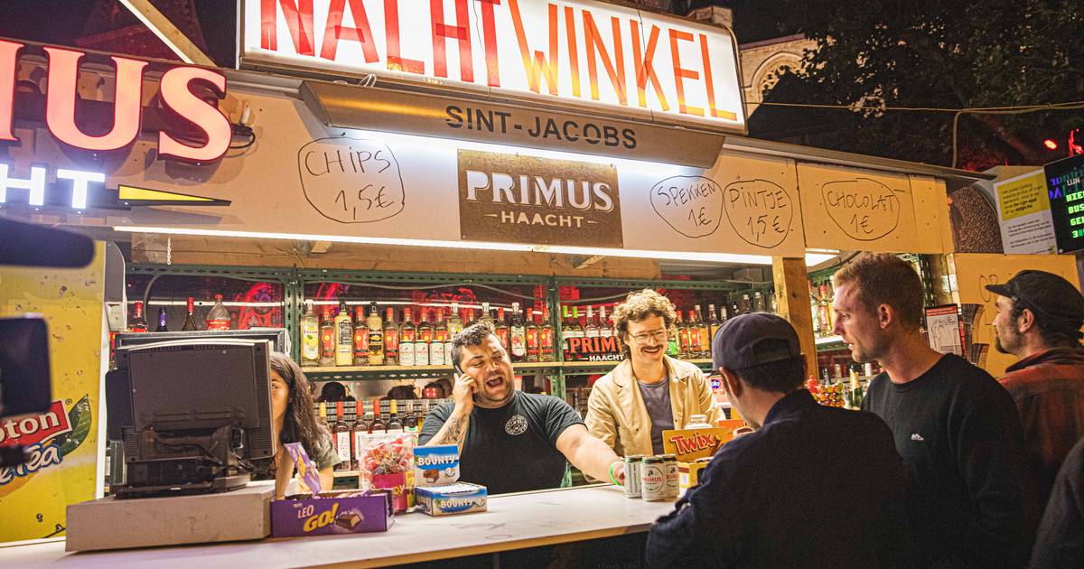 Trefpunt heeft nu eigen nachtwinkel, in een buskot Gent hln.be