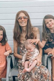 COLUMN. De zomervakantie van Lara Switten (35), mama van 3 die strijdt tegen kanker. “Ik verdring de gedachte dat we niet onder de Italiaanse zon zullen zitten” 