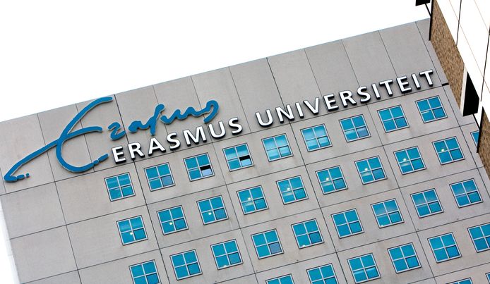 Studentes van de Erasmus Universiteit Rotterdam (EUR) willen op de campus niet langer worden geconfronteerd met verdachten van seksueel geweld.