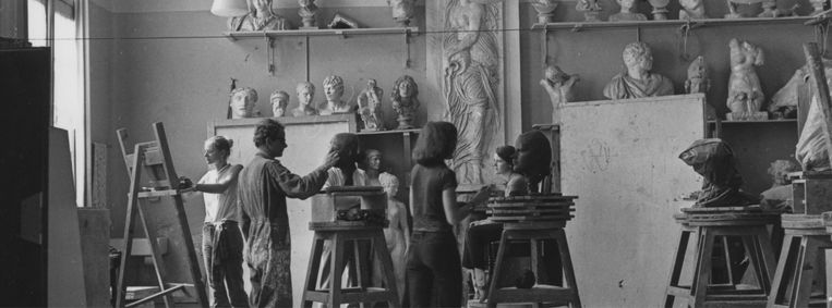 Afbeelding: Cellebroedersstraat, Maastricht, 1968. Fotograaf onbekend. 

 Beeld Zuyd Hogeschool