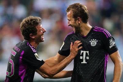 Droomdebuut voor Harry Kane in de Bundesliga: goal en assist in 0-4-zege bij Werder Bremen