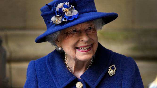 La santé de la reine Elizabeth II inquiète: elle a passé une nuit à l’hôpital