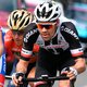 Op elke aanval van Dumoulin heeft Froome een antwoord