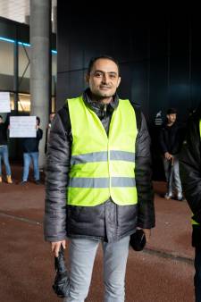 Bewoners asielboot in Gouda willen dolgraag werken, maar dat mag nu niet: ‘Het is uitzichtloos’