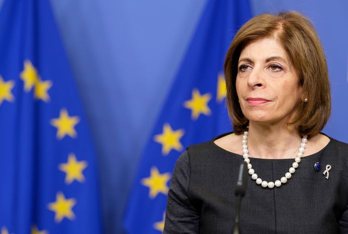 EU-Commissaris voor Gezondheid  Stella Kyriakides: ,,We moeten niet toegeven aan paniek."