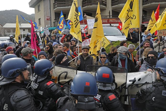 Manifestation à Savines-Le-Lac.