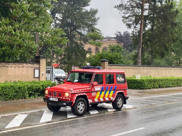 SINT-KATELIJNE-WAVER - De brandweer kwam maandag ter plaatse voor een brand in de kelder van VZW Borgerstein.