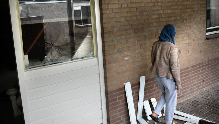 Aanslag Met Vuurwerk Nu Ben Ik Ook Hier Niet Veilig De Volkskrant