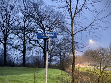Jongen (19) veroordeeld voor nachtelijke steekpartij in Rossum na ruzie bij keet