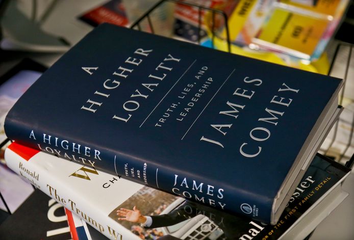 Het boek van James Comey, getiteld 'A Higher Loyalty'.